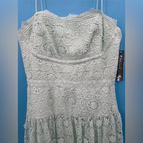 Lace Spaghetti Strap Midi Dress in Light Mint - Picture 5 of 8
